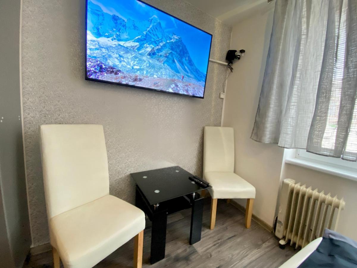 24 Hour-Self Check-In Apartment Namestie Svaeteho Egidia Poprad Exteriör bild